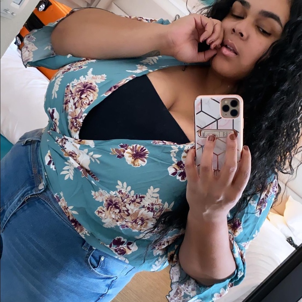 Floral top